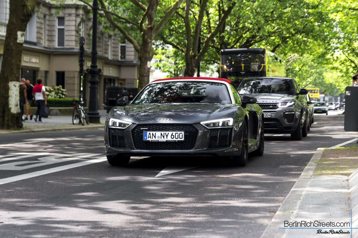 Audi R8 V10 Spyder (2016) spotted in Berlin — BerlinRichStreets